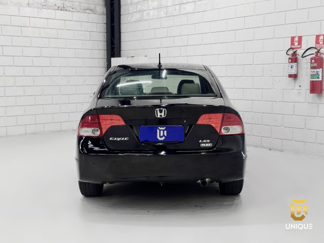 Honda Civic 1.8 LXS 16V FLEX 4P AUTOMÁTICO 2008 preto à venda na Unique Automóveis em Indaiatuba — foto 8