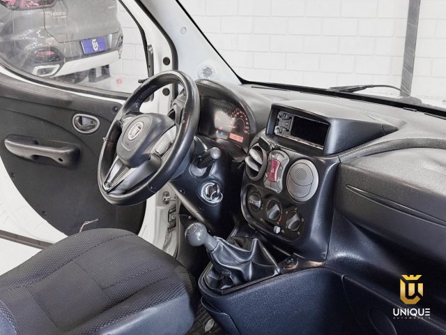 Fiat Doblò 1.4 MPI CARGO FLEX 2P MANUAL 2014 branco à venda na Unique Automóveis em Indaiatuba — foto 14