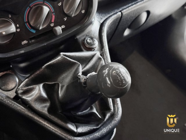 Fiat Doblò 1.4 MPI CARGO FLEX 2P MANUAL 2014 branco à venda na Unique Automóveis em Indaiatuba — foto 18