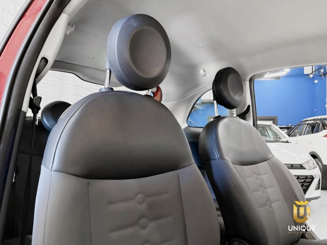 Fiat 500 1.4 CULT 8V FLEX 2P MANUAL 2011/2012 vermelho à venda na Unique Automóveis em Indaiatuba — foto 13