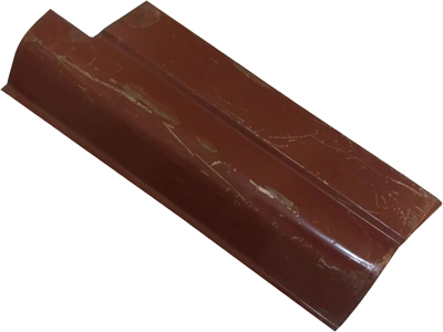 Remendo lateral passat te inferior entre roda porta