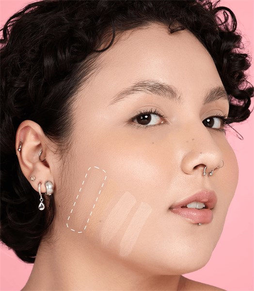 BASE DAILUS ULTRA COB MATTE D4 CLARO