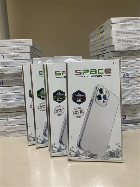 CAPA SPACE TRANSPARENTE