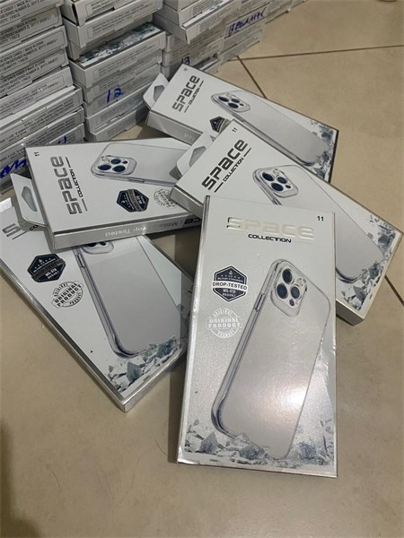 CAPA SPACE TRANSPARENTE