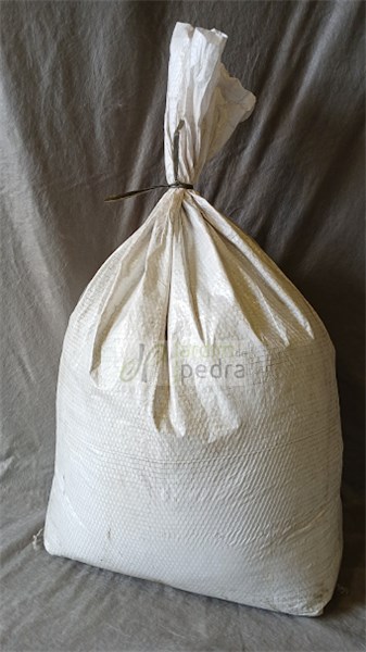 TERRA PRETA PENEIRADA 30KG