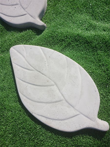 PISANTE FOLHA 60X32X3,5CM