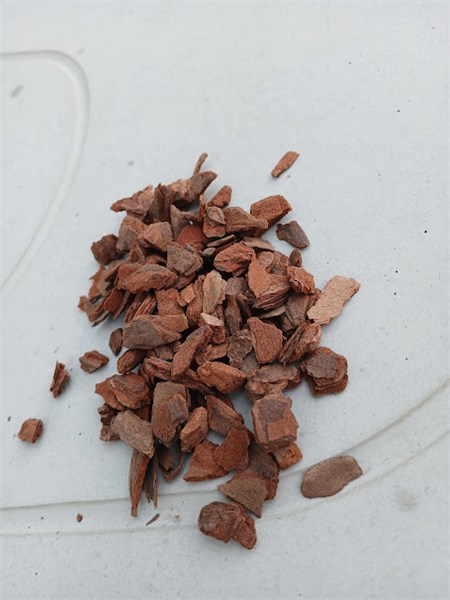CASCA DE PINUS POLIDA N°2 1KG