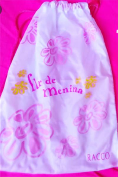 MOCHILA FLOR DE MENINA RACCO