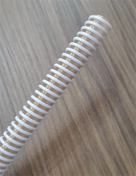 MANGUEIRA PLASTICA HELIX DOURADO BRANCO