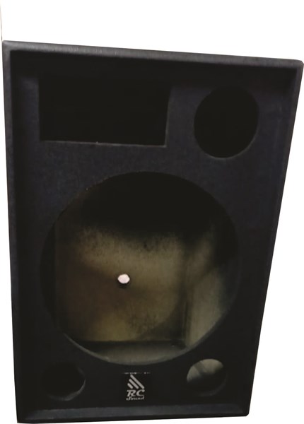 Gabinete Holly 15" 3 Vias s/tela