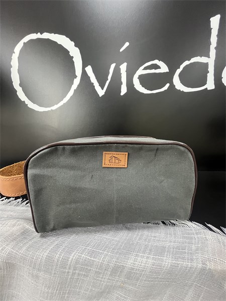 Necessaire de Viagem - Cinza com Couro