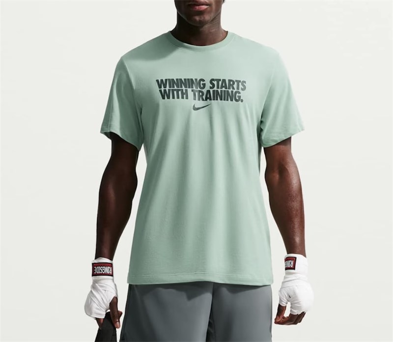 CAMISETA NIKE WINNING HV4187-006 VERDE