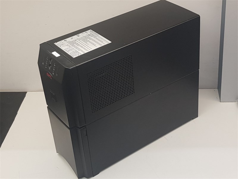 NOBREAK 3000VA, APC, 220V, SMART UPS, SUA3000I, SEMINOVO