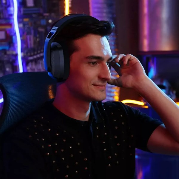 HEADSET GAMER BINNUNE WIRELESS COM MICROFONE,BLUETOOTH, USB, 2.4G,COMPATIVEL PC, PS4, PS5,XBOX - PRETO