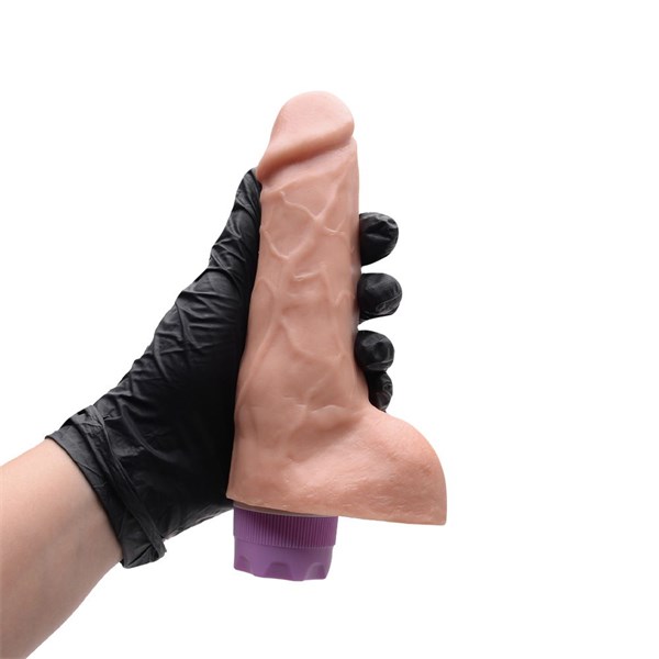 PROTESE C/ ESCROTO - VIBRO RECARREGAVEL - 16,5X3,5CM - BEGE