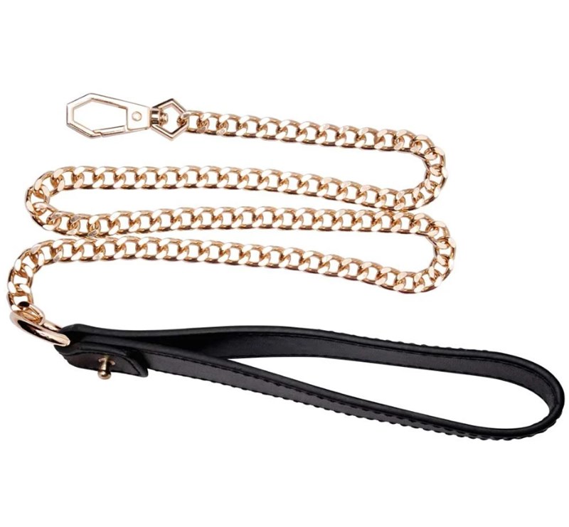 COLEIRA BDSM COM GUIA DE CORRENTE DOURADA E ALÇA DE COURO