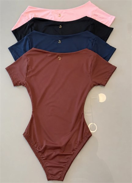 BODY VALENTINA - PRETO