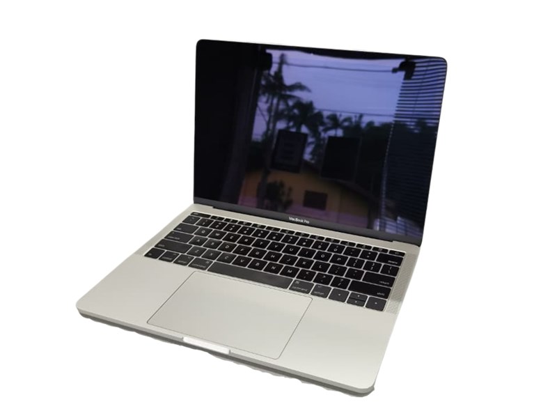 MACBOOK PRO, I5-A1708, 256GB, TELA DE 13, SEMINOVO