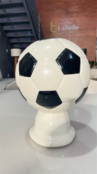 COFRE DE GESSO BOLA PRETA E BRANCO