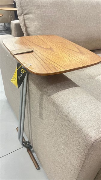 MESA DE APOIO LAR FLEX NATURAL COM PE CROMADO DETALHES EM COURO