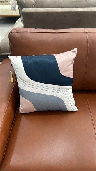 ALMOFADA SILK HOME 557 COM BORDADO 43 CM