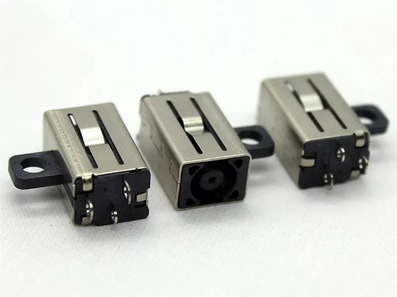 Conector Dc Jack Para Notebook Dell 14-3000 15-3000 15-5000 XPS 11 XPS 12 XPS 13  P53G - 4.5x3.0mm - Sem Cabo