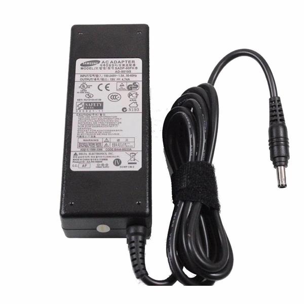 Fonte Carregador Samsung 19V 4.7A 90W - 5.5x3.0mm - Logo Samsung