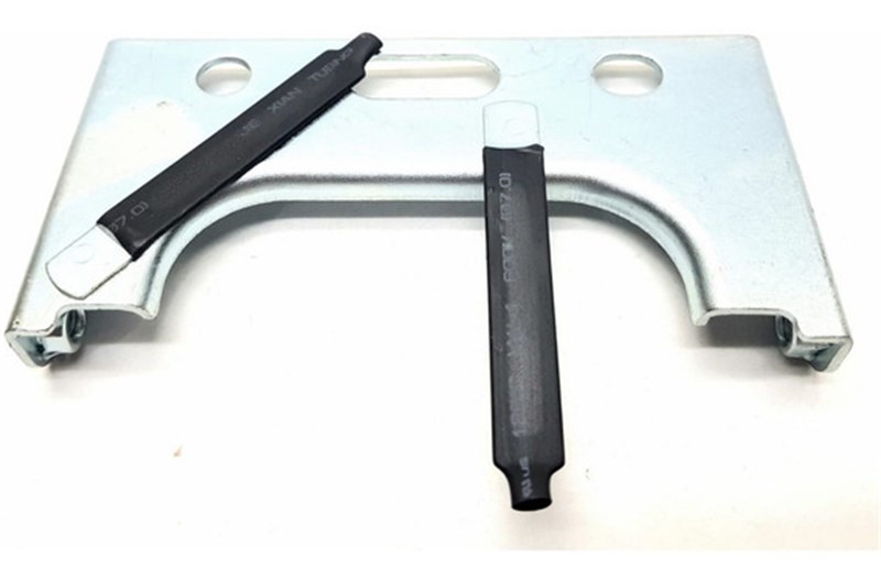 SUPORTE PARALAMA TRAS INTERNO TITAN/FAN 00/08 - TRILHA