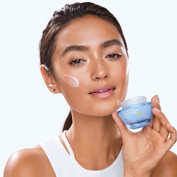 AVON RENEW HYDRA PRO VITA D GEL CREME 50G