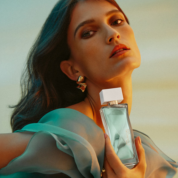 NATURA PERFUME FEMININO ESSENCIAL SENTIR 100ML