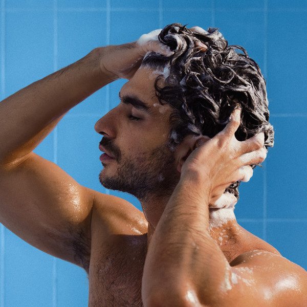 NATURA HOMEM SHAMPOO 2 EM 1 LIMPA E CONDICIONA OS FIOS 300ML