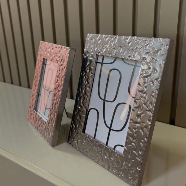 PORTA RETRATO 13X18 MDF FTO PRATA 24,9X19,9X1,5CM FLORARTE R.02344