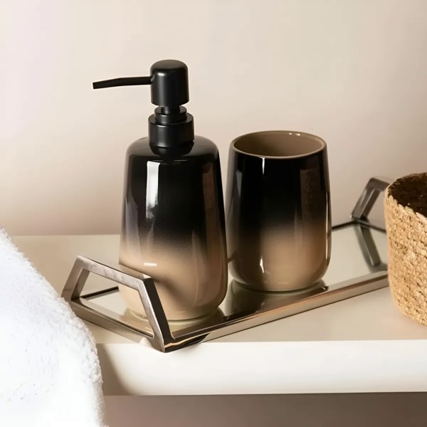 KIT CONJUNTO PARA BANHEIRO CERAMICA PRETO BEGE DEGRADE COM DISPENSER SABONETE LIQUIDO E COPO PORTA ESCOVA ORGANIZADOR DECORATIVO MODERNO ACABAMENTO DEGRADE TEXTURA LISA DESIGN SOFISTICADO R.01887