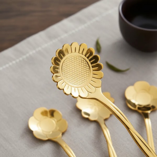 CONJUNTO JOGO COM 4 COLHERES ACO INOX PARA CHA FLORES DOURADO R.00936