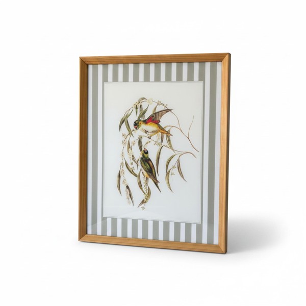 QUADRO PASSARO MOLDURA MADEIRA CHANFRADA BAIXA 48X59CM COM VIDRO PROTECAO TELA DECORATIVA PAREDE ADORNO SALA QUARTO CORREDOR PINTURA NATUREZA MOLDURADO DESIGN LUXO CASA DECORI R.03255