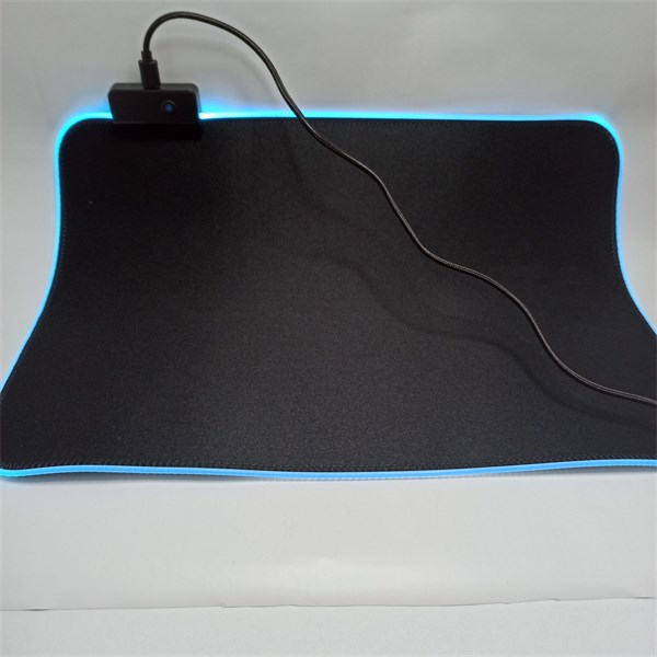 MOUSE PAD COM BORDA DE LED RGB 7 CORES 25 X 35 CM CABO 1.8M GMS-X3
