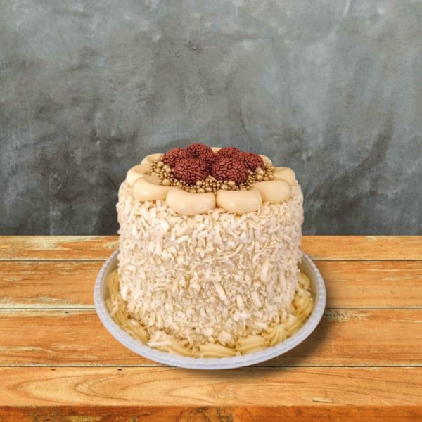 TORTA CASADINHO FLOR ESPATULADA MASSA BRANCA 20 PESSOAS