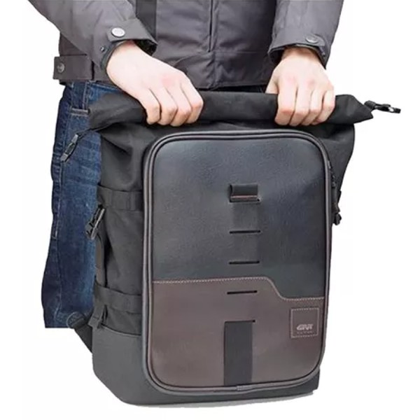 MOCHILA GIVI CONVERSIVEL EM BOLSA ACABAMENTO EM COURO CRM101