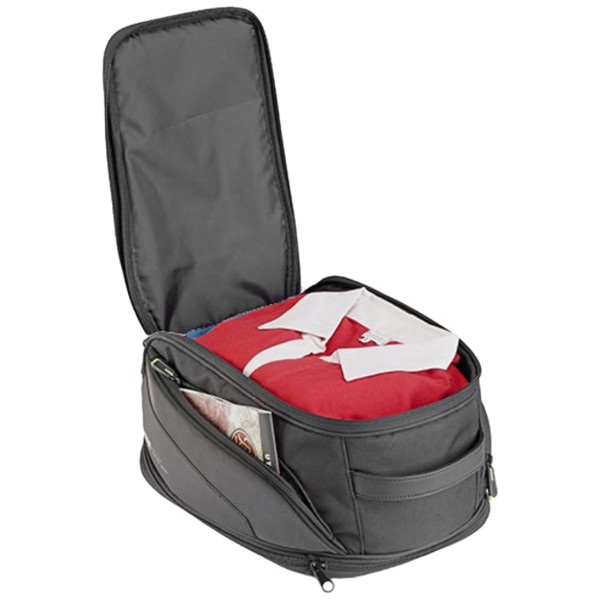 Bolsa Tanque Givi EA131B Tanklock 26L Easy-T Extensível Preta