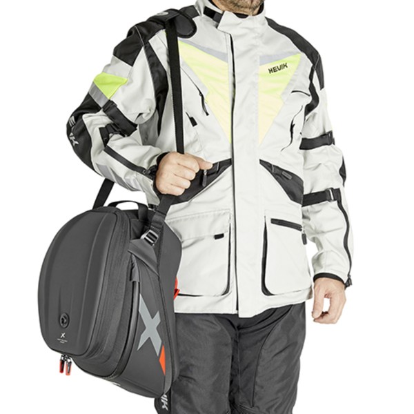 Bolsa Tanque Givi XL04B X-Line 26L Tanklock Preta