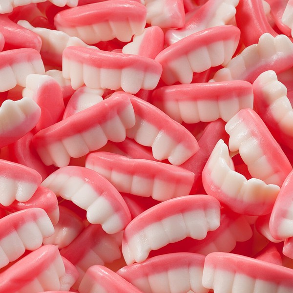 BALA DE GELATINA DENTADURAS MORANGO E FRAMBOESA FINI 500G R.31701