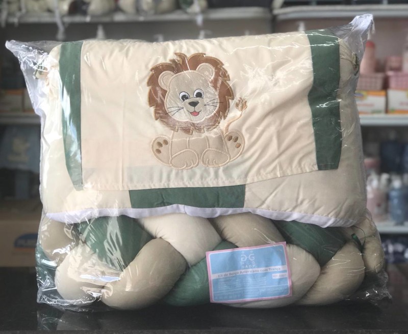 KIT BERÇO HGG AMER MEIA TRANÇA 9 PÇ MASC - VERDE ESC / SAFARI LEAO....79097820689238