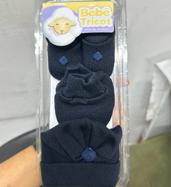 TRICART CX  KIT EM TRICOT SAPATO LUVA E TOUCA - MARINHO...7899881868280