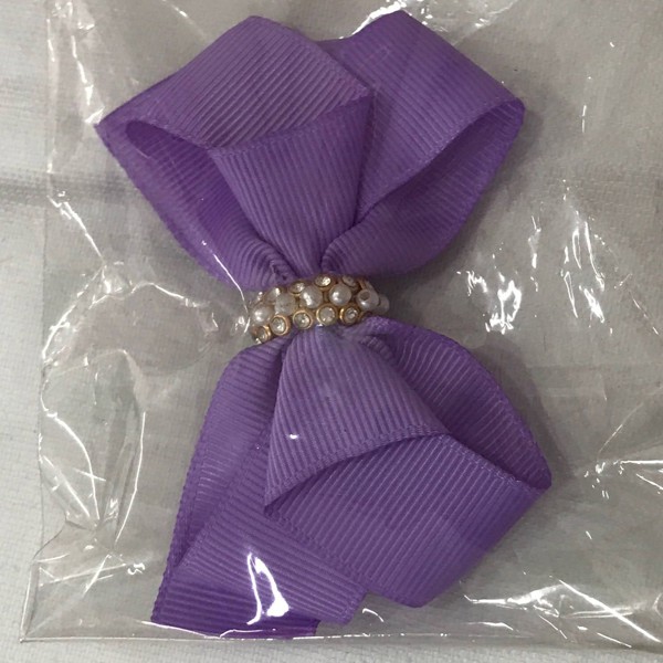 LAÇINHO C/ STRASS NO MEIO PINGO