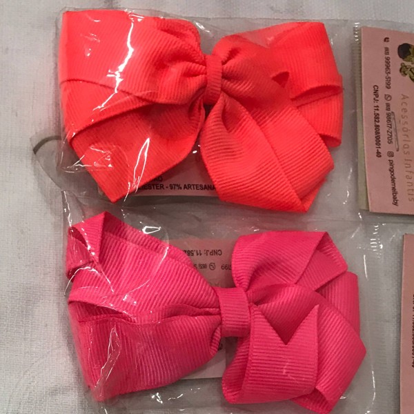 LAÇINHO NEON LISO PINGO DE MEL