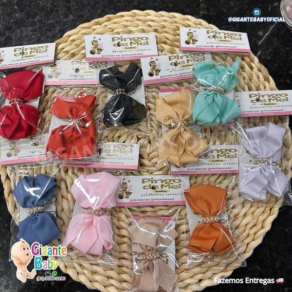 LAÇO C/ STRASS BICO PATO PINGO DE MEL....7898638315862