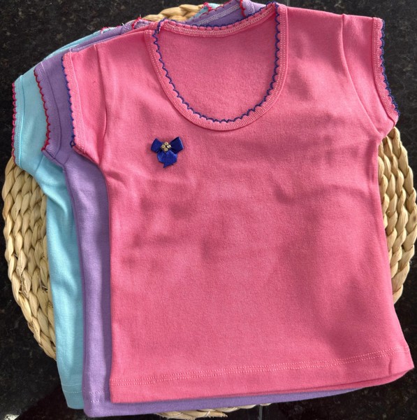 BLUSA COTTON C/ LACINHO E PICUETA VEIA....7897339771380