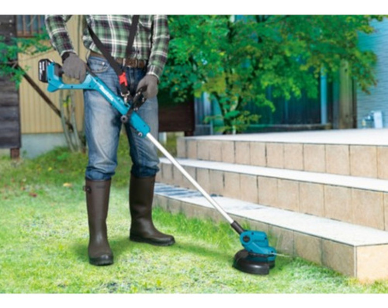 APARADOR DE GRAMA A BATERIA 18V MAKITA - DUR193Z