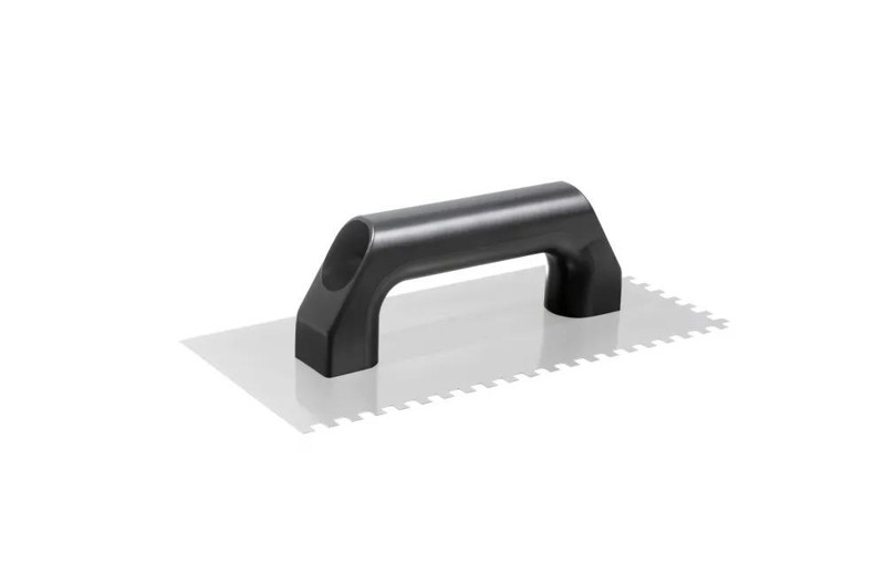 DESEMPENADEIRA DE ACO CABO PLASTICO - DENTADA COM 26CM CORTAG - 60958