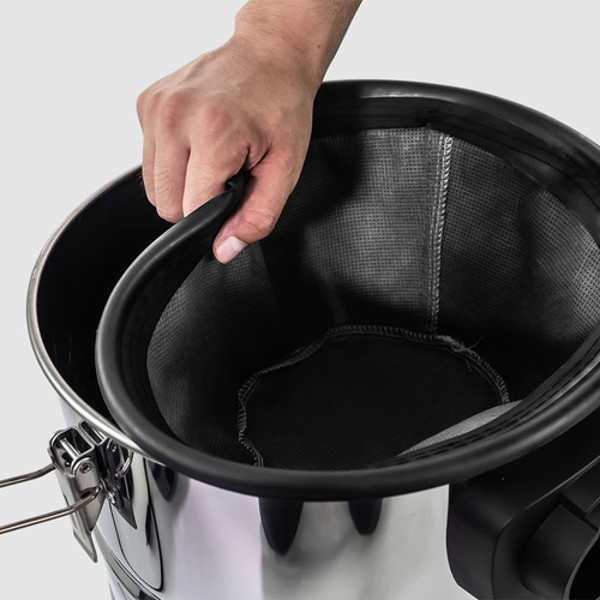 ASPIRADOR DE PO E AGUA ELETRICO COM 1600W NT 3000 KARCHER - 1.428-716.0 220V